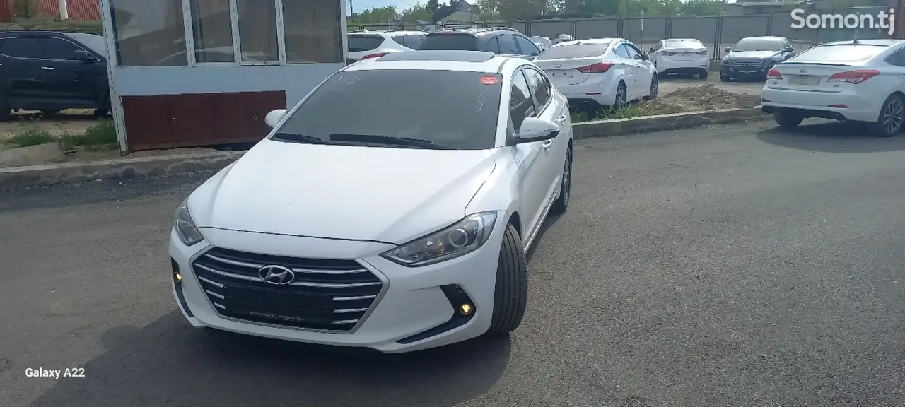 Hyundai Accent 2015 · 1.7 AT