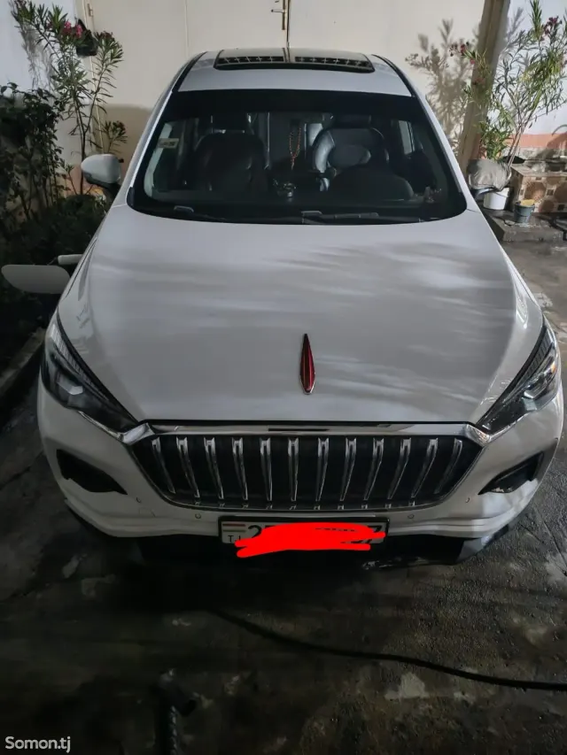 Hongqi E-HS3 2019 · AMT
