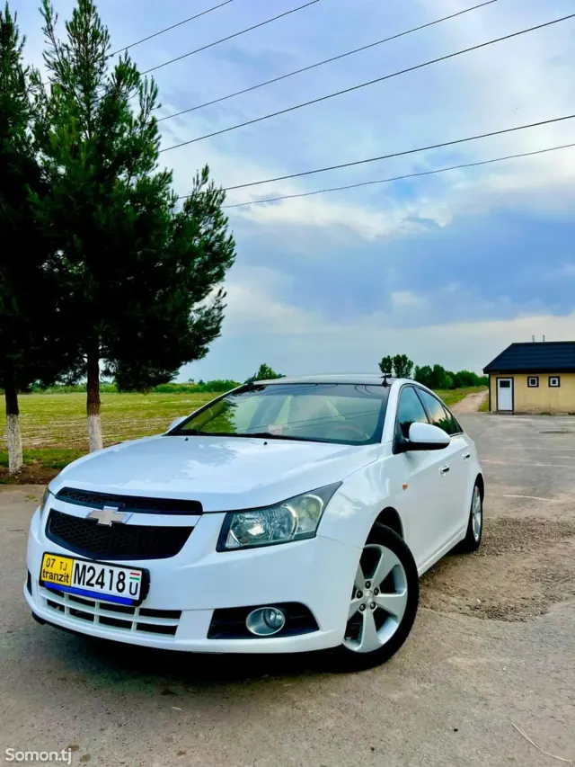 Chevrolet Cruze 2010 · 1.6 AT