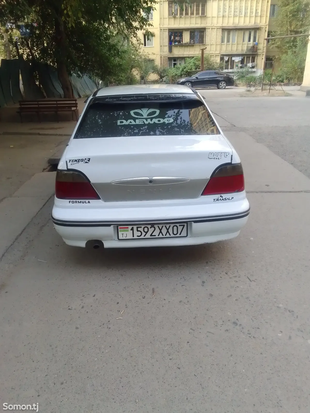 Daewoo Nexia 1996 · 1.6 MT