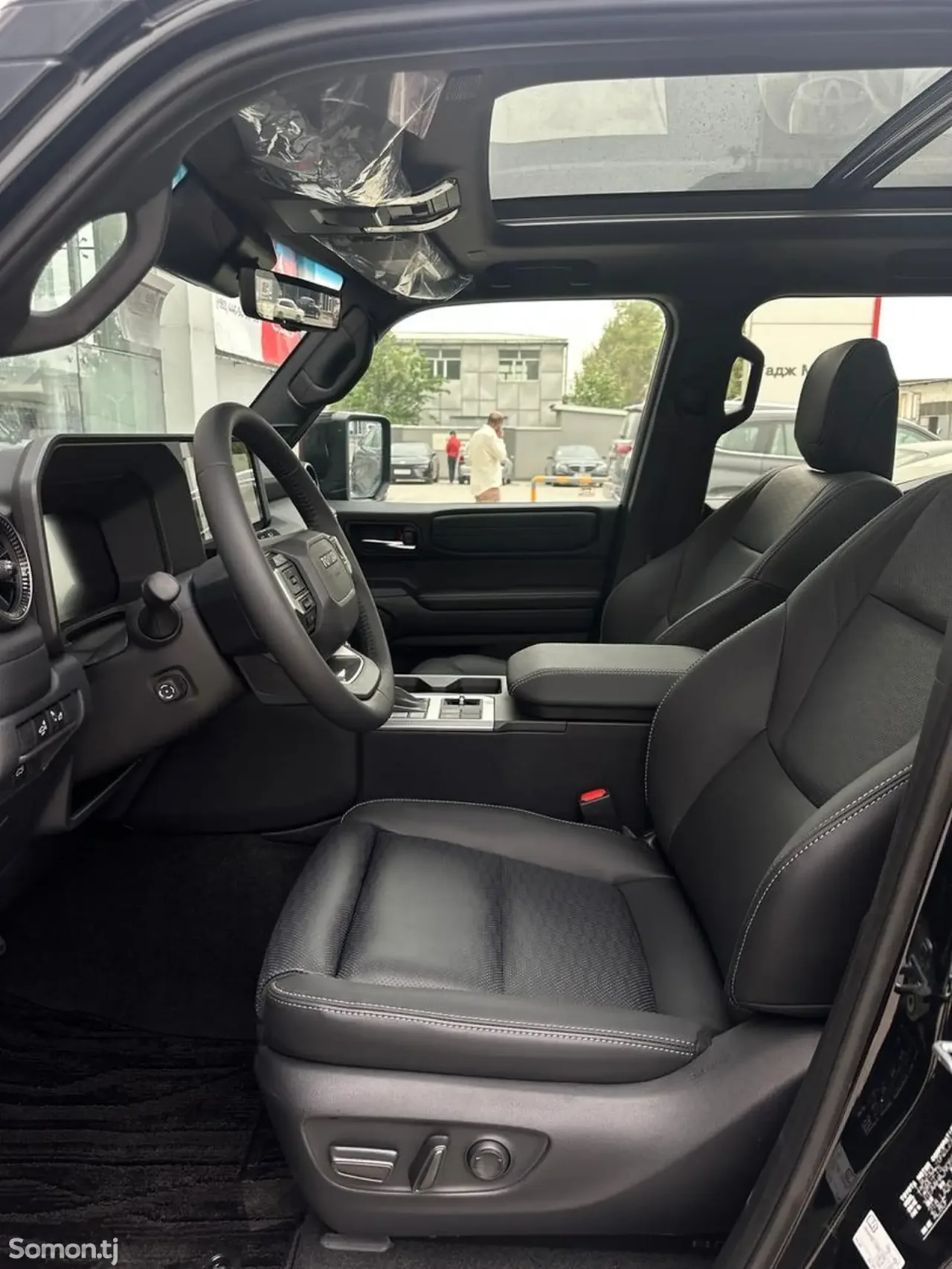 Toyota Land Cruiser Prado 2026 · 2.4 AT