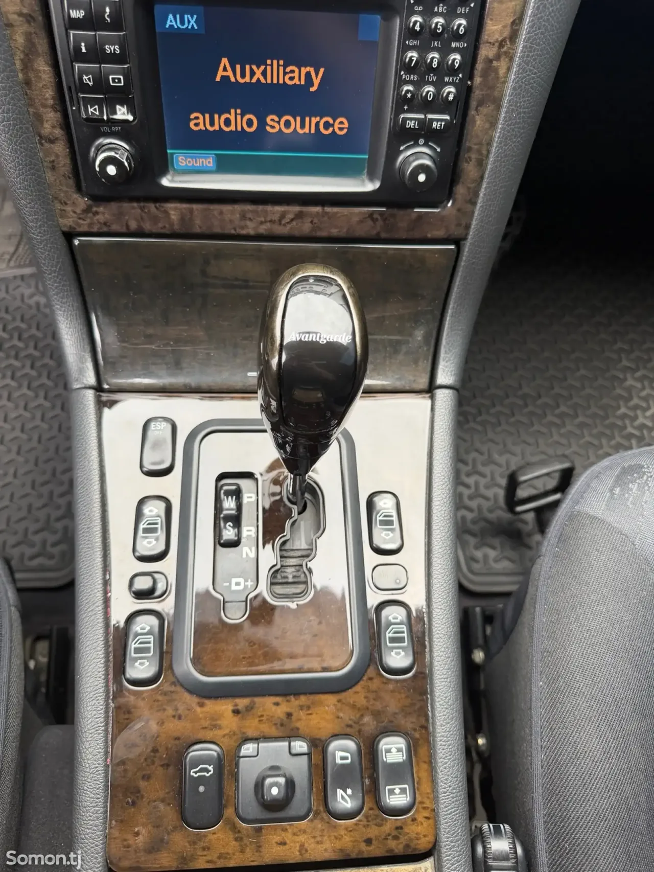 Mercedes-Benz E class 2001 · 2.4 AT
