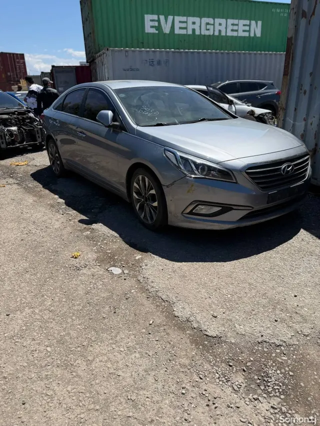Hyundai Sonata 2014 · 2.0 AT