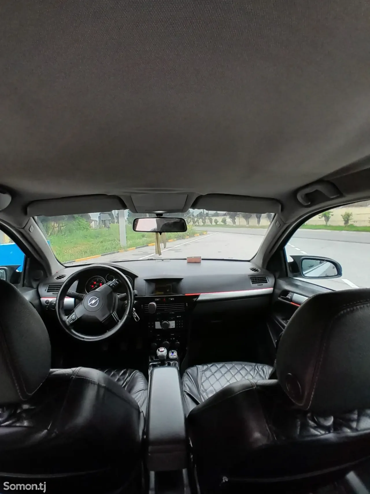 Opel Astra H 2007 · 1.6 MT