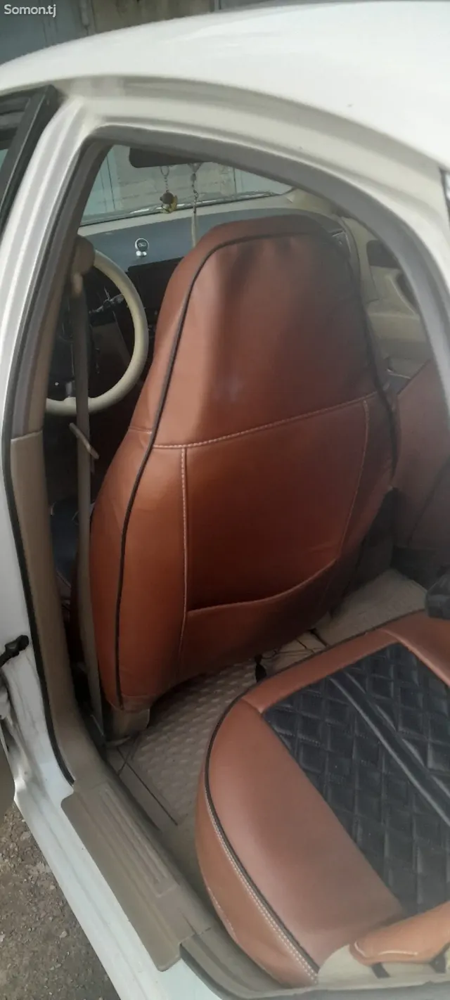 Daewoo Lacetti 2005 · 1.6 AT