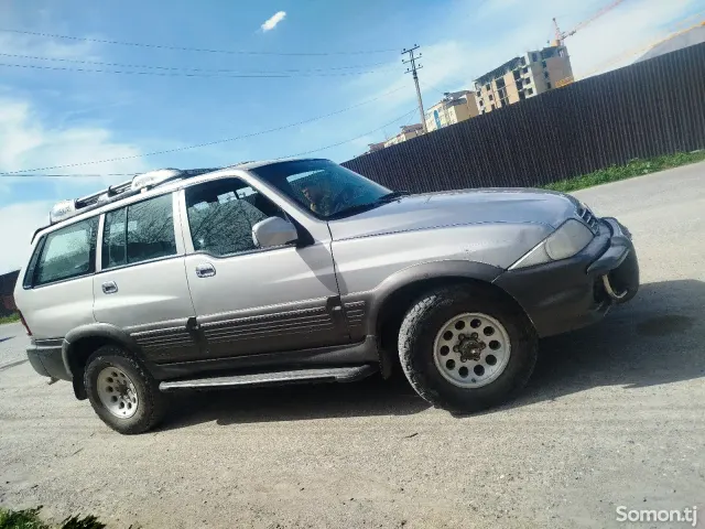 Ssang Yong Musso 2000 · 2.9 MT