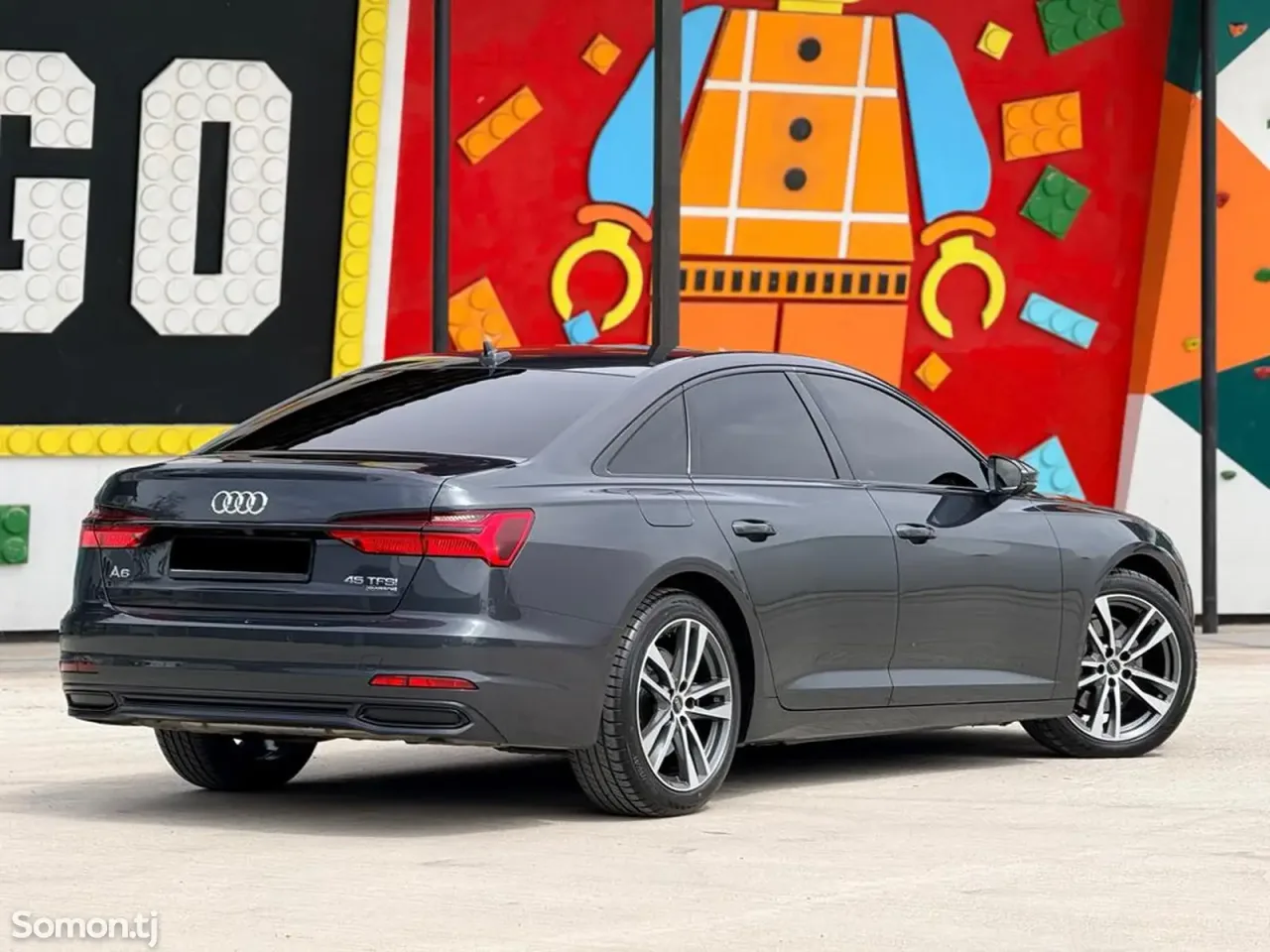 Audi A6 2022 · 2.0 AT