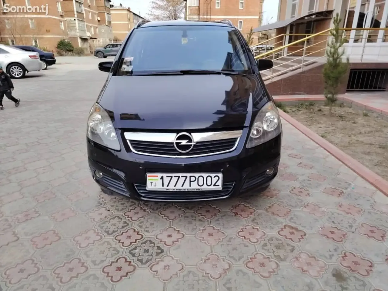 Opel Zafira 2006 · 1.8 MT