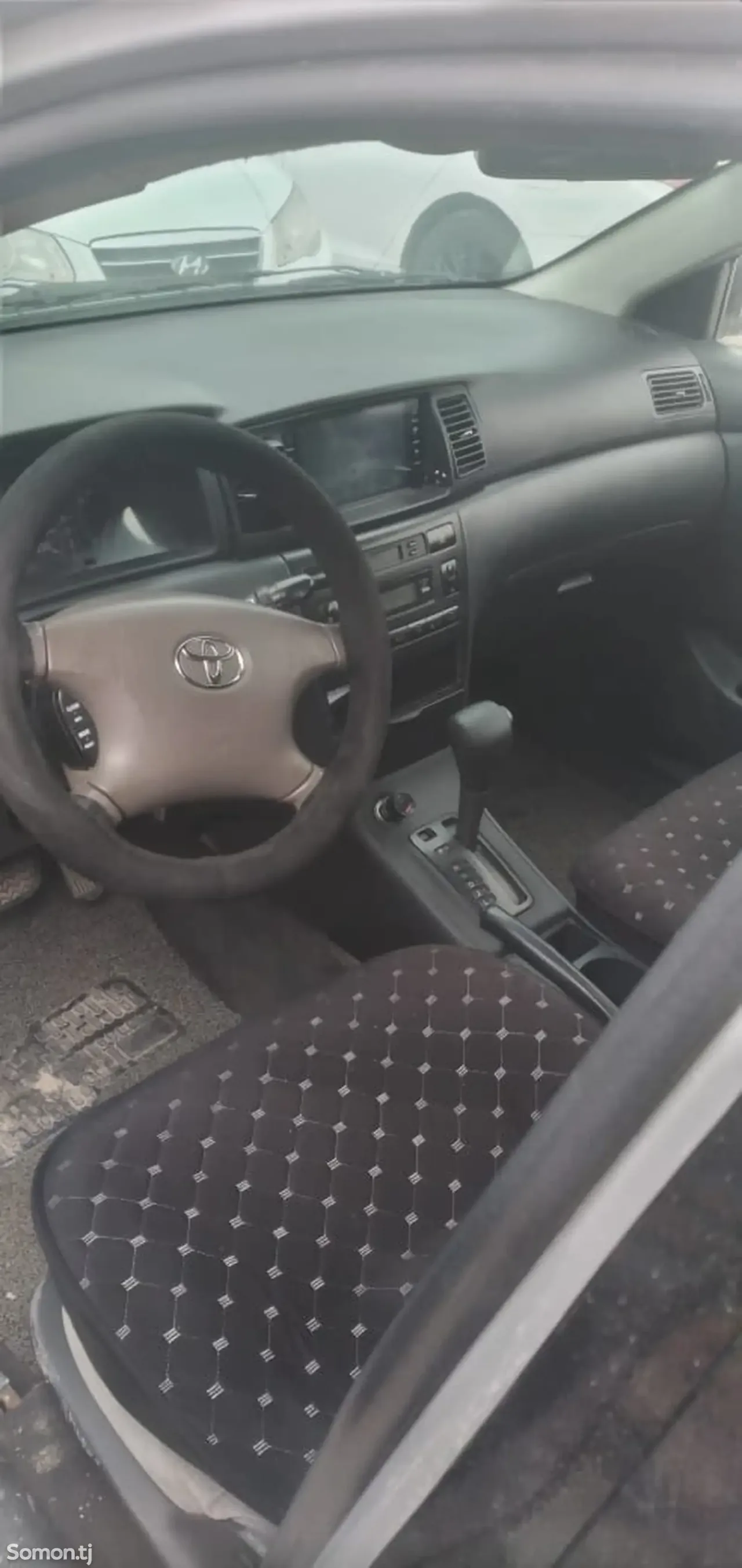 Toyota Corolla 2001 · 1.6 AT