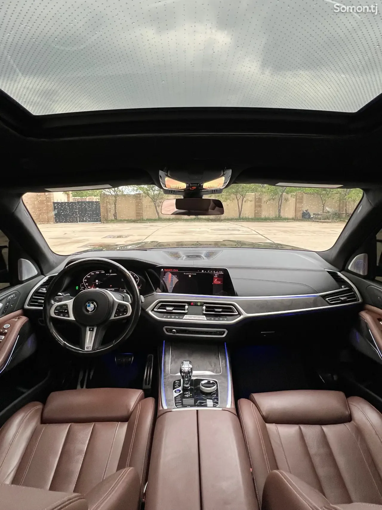 BMW X7 2021 · 4.4 AT