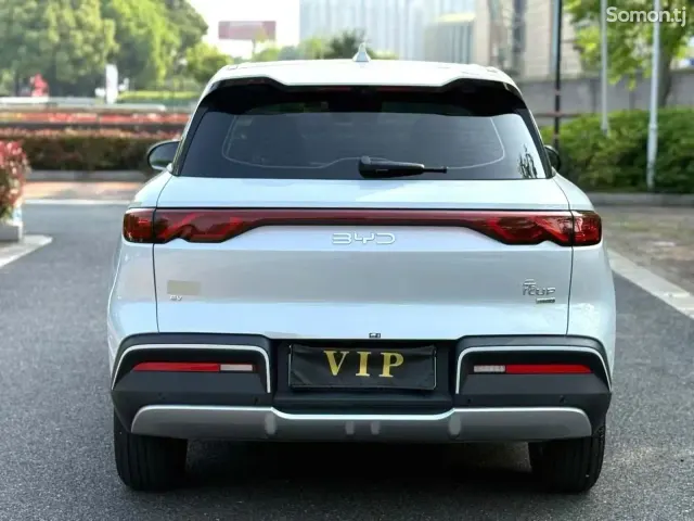 BYD Yuan Up 2025 · AT