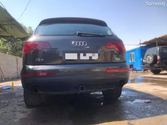 Audi Q7 2007 · 3.5 AT