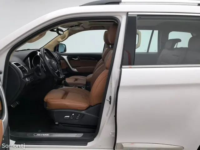 Haval H8 2015 · 2.0 AT