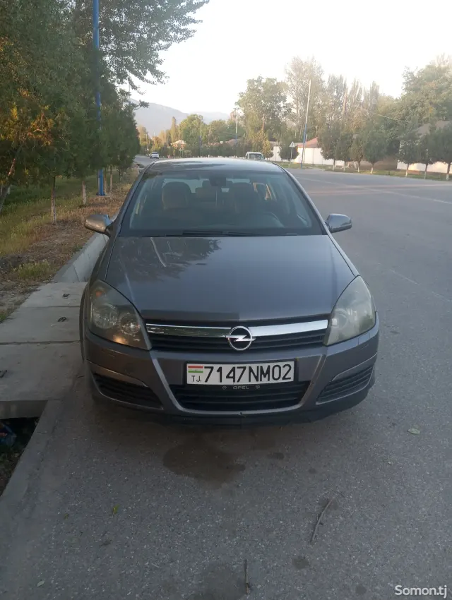 Opel Astra H 2006 · 1.8 AT