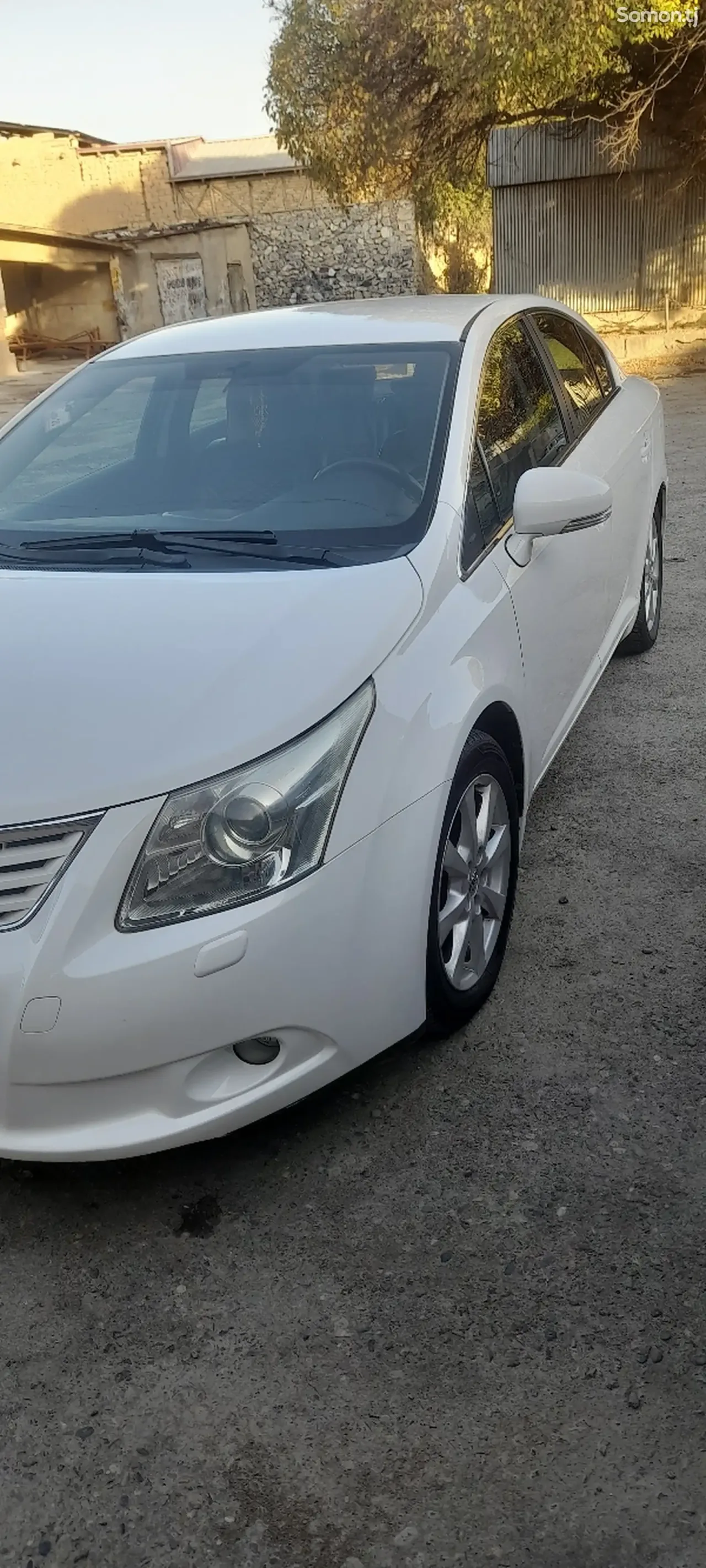 Toyota Avensis 2012 · 1.8 AT
