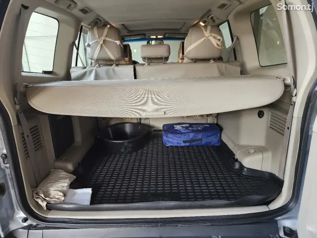 Mitsubishi Pajero 2008 · 3.0 AT