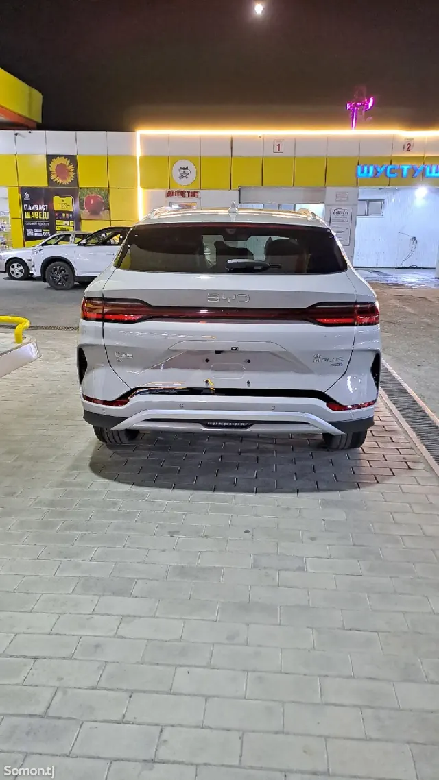 BYD Song Plus 2025 · AMT
