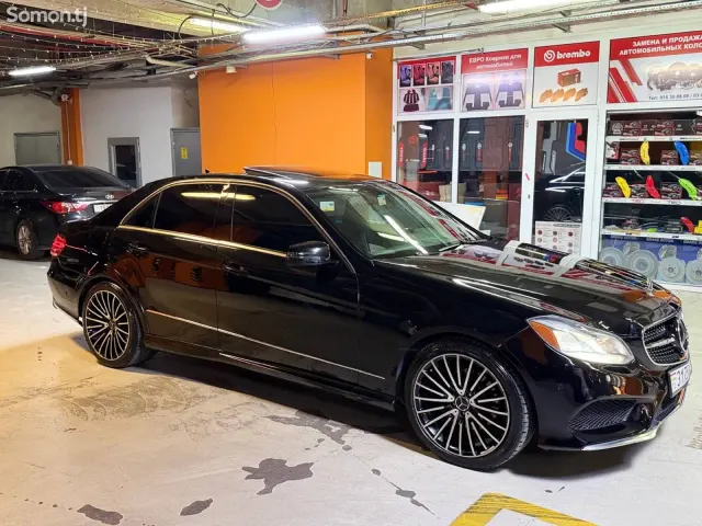 Mercedes-Benz E class 2011 · 3.5 AT