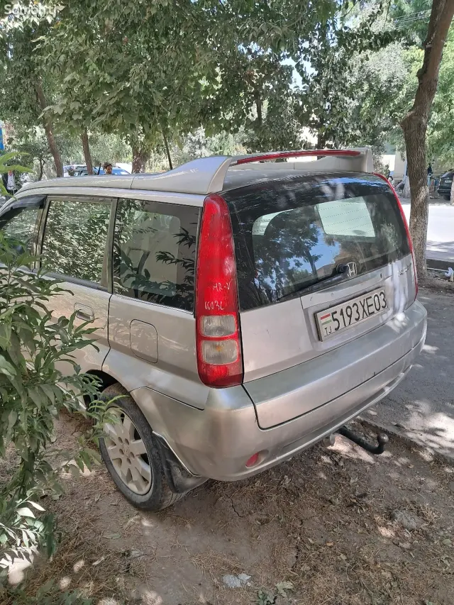 Honda HR-V 2002 · 1.6 MT