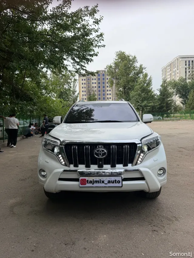 Toyota Land Cruiser Prado 2014 · 4.0 AT