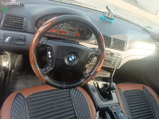 BMW 3 series 2003 · 1.8 MT