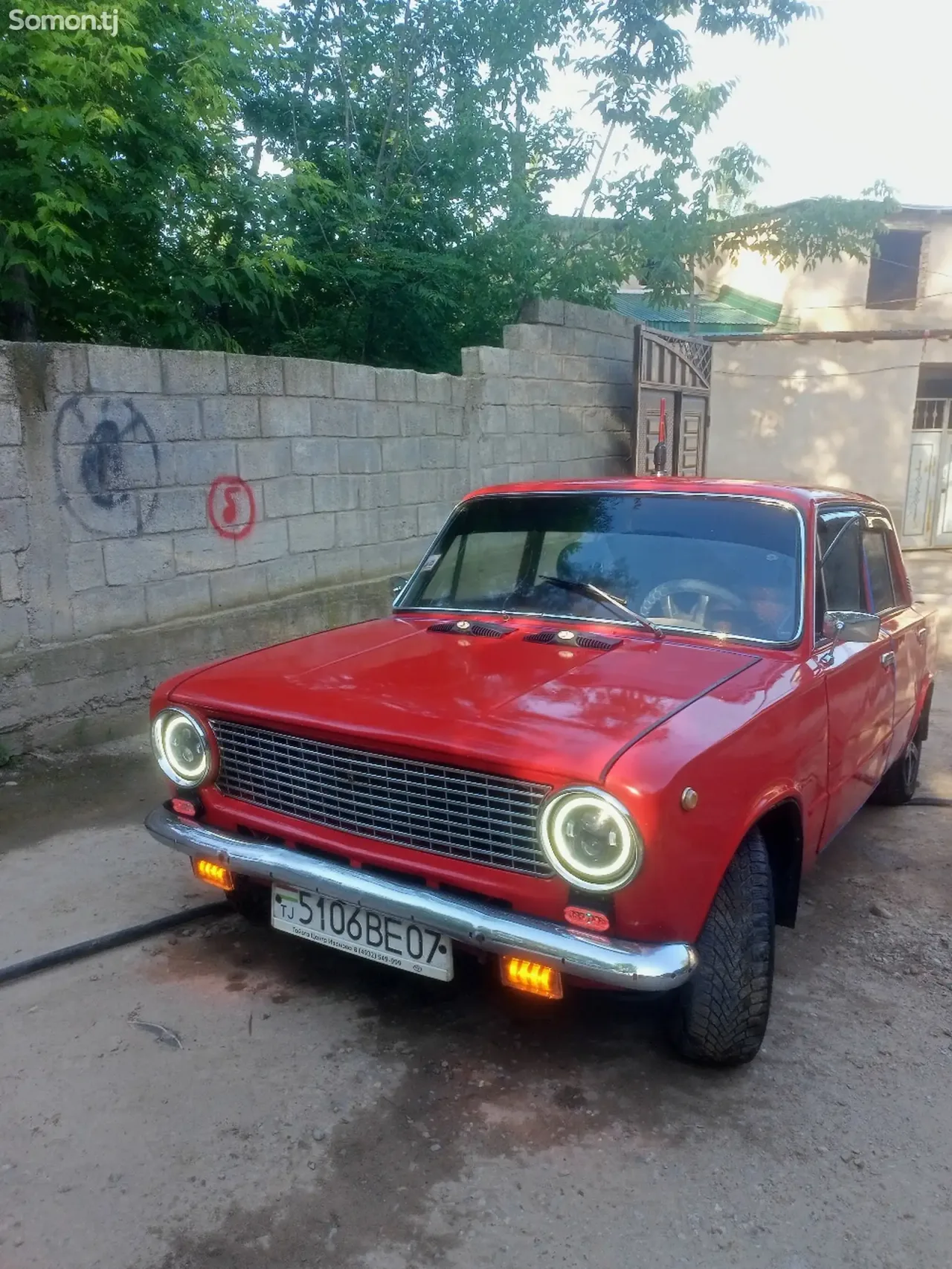 Lada (ВАЗ) 2101 1983 · 0.5 MT