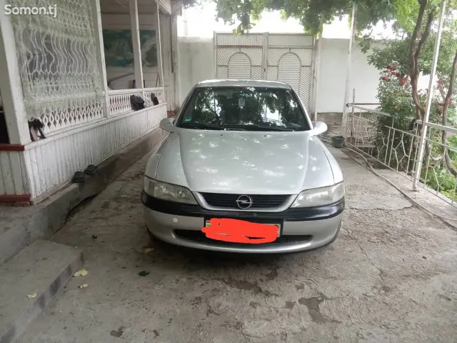 Opel Vectra B 1997 · 1.6 MT