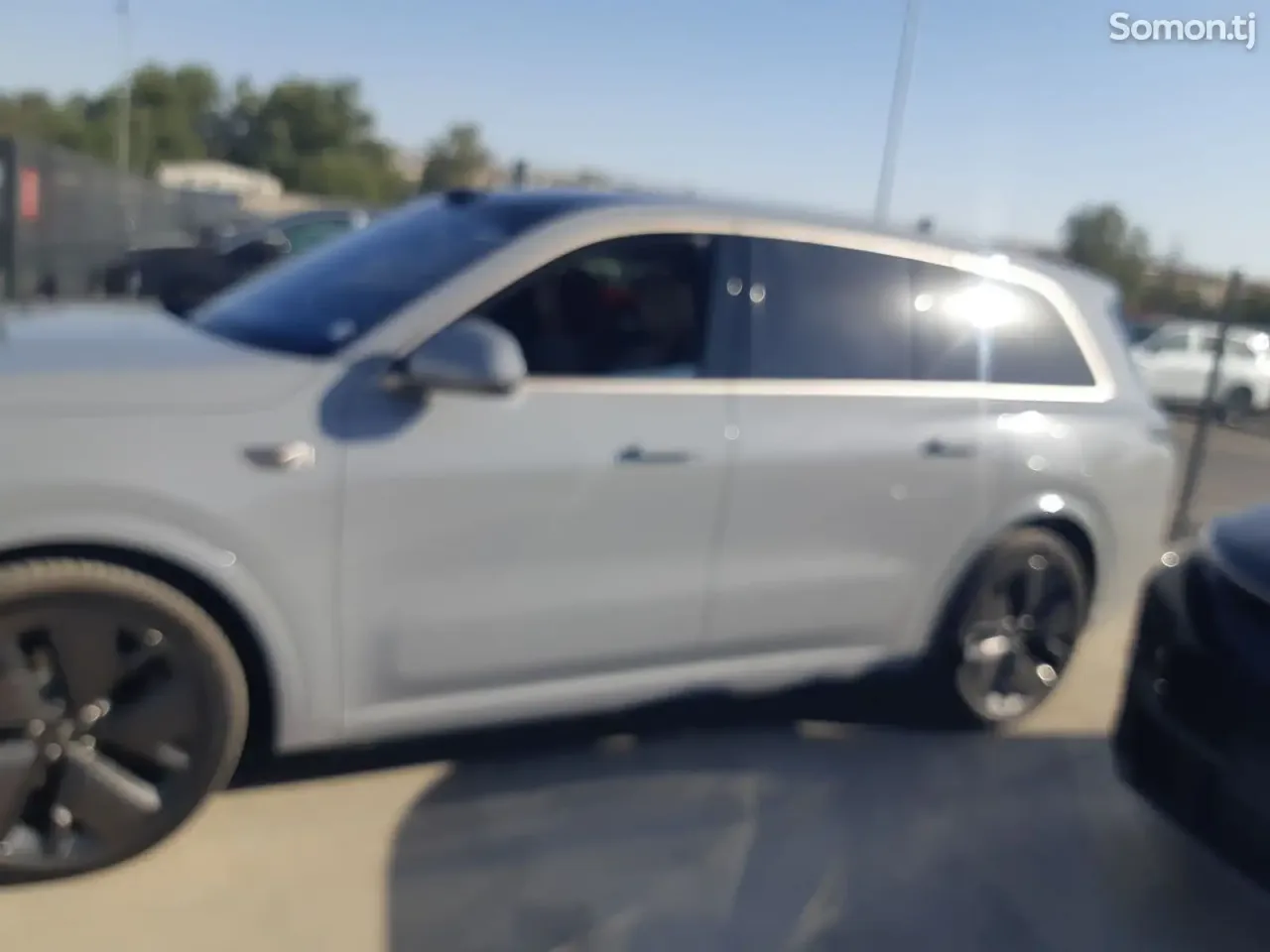 Li Auto (Lixiang) L9 2025 · 2.5 AMT