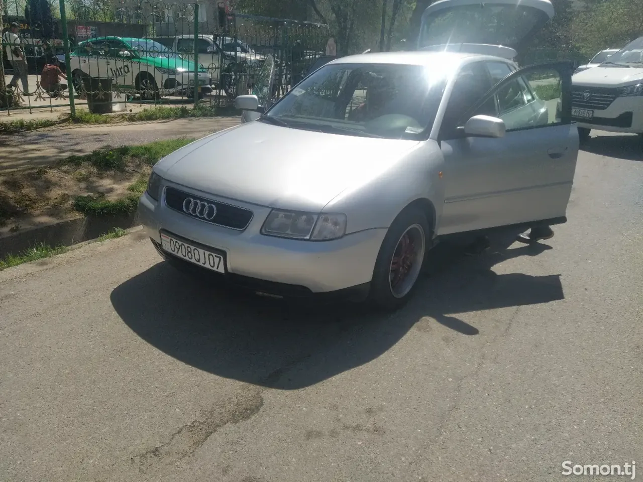Audi A3 2000 · 1.8 AT
