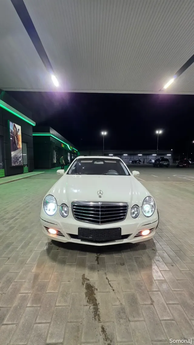 Mercedes-Benz E class 2007 · 3.5 AT