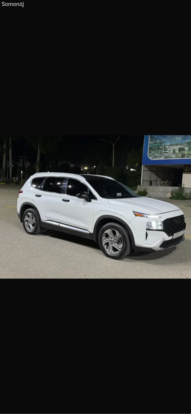 Hyundai Santa Fe 2022 · 2.5 AT