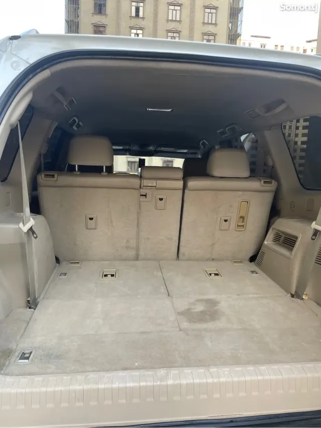 Toyota Land Cruiser Prado 2013 · 4.0 AT