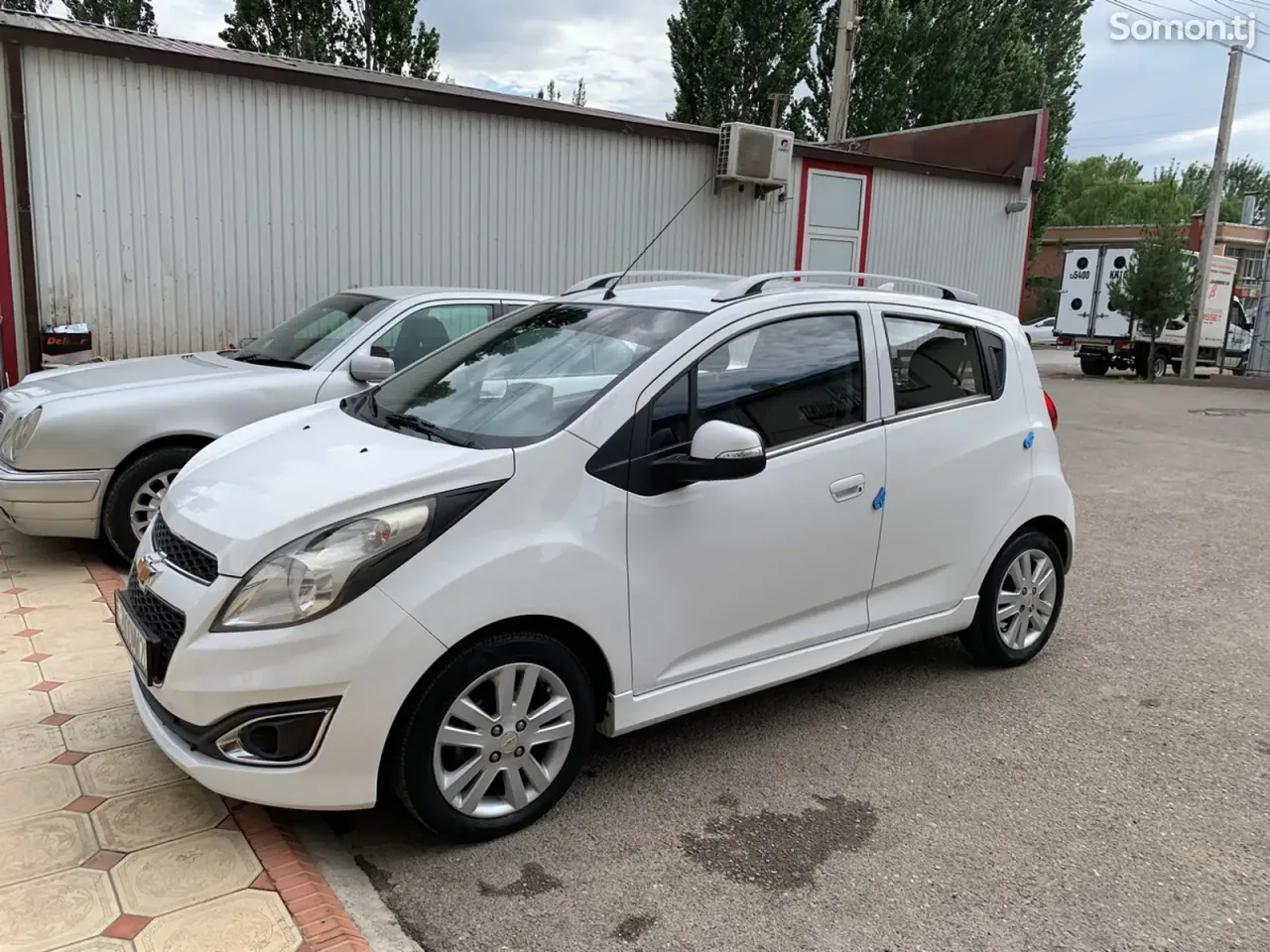 Chevrolet Spark 2014 · 1.1 AT