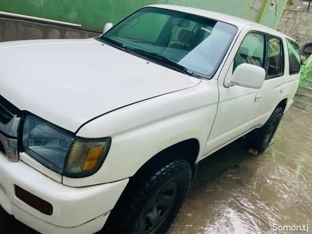 Toyota 4Runner 2000 · 3.0 MT