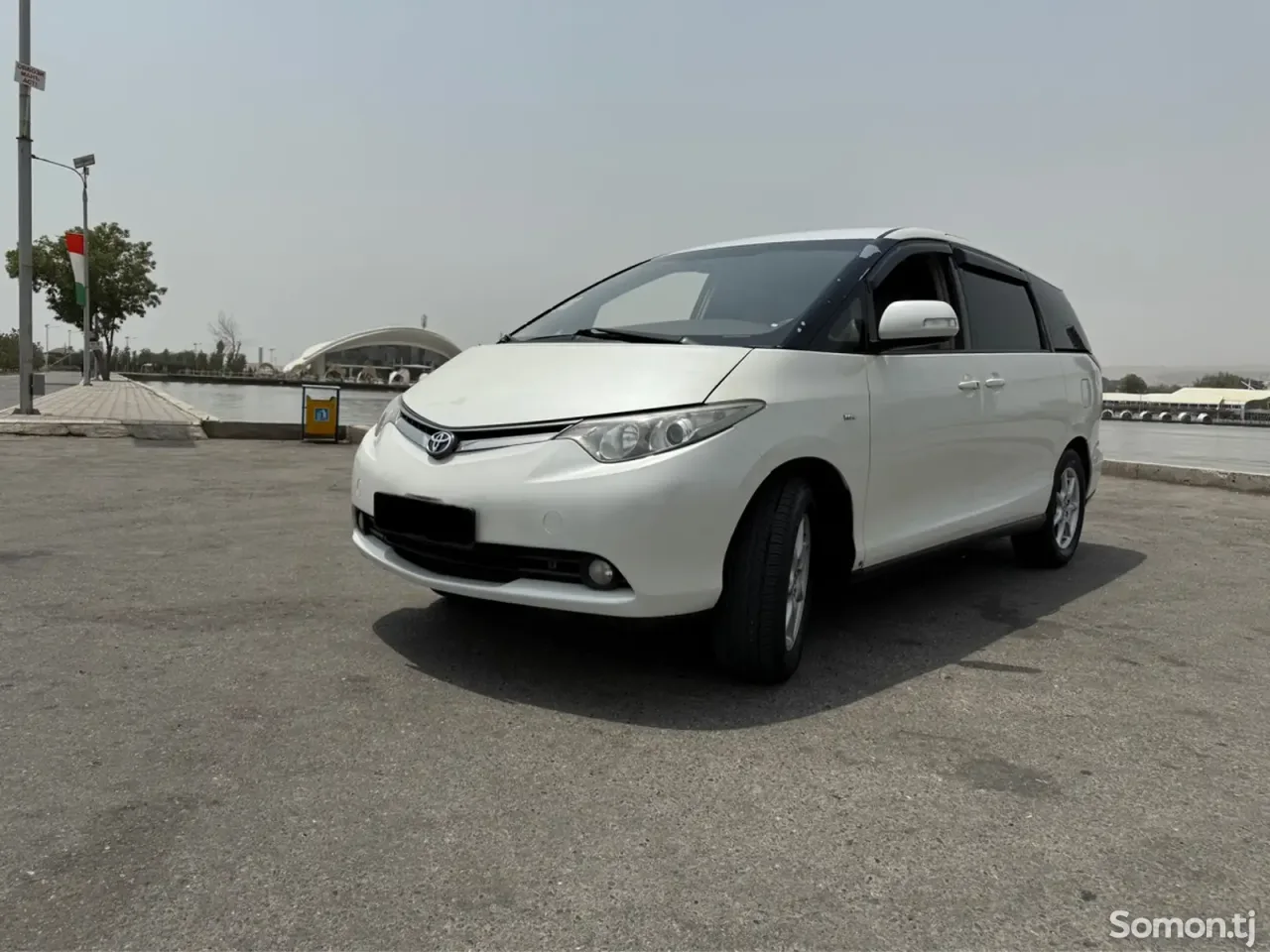 Toyota Previa 2008 · 2.4 AT