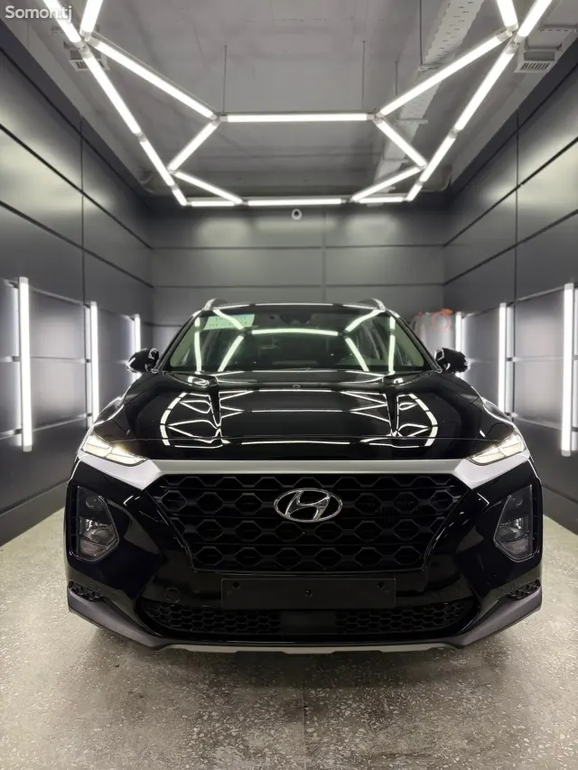 Hyundai Santa Fe 2018 · 2.2 AT