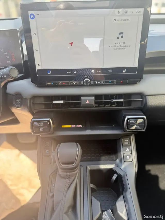 Toyota RAV 4 2026 · 2.5 AT
