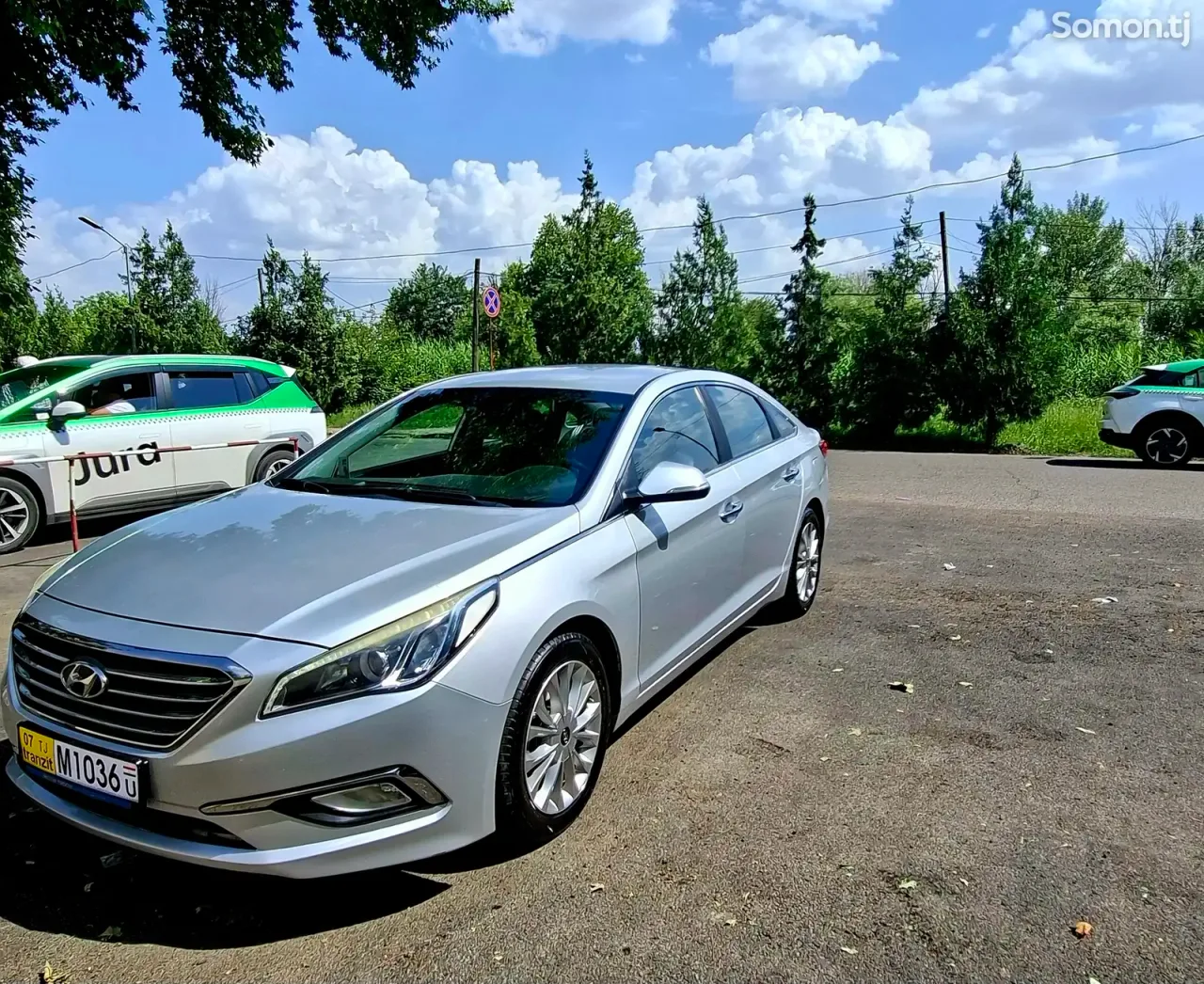 Hyundai Sonata 2015 · 2.0 AT