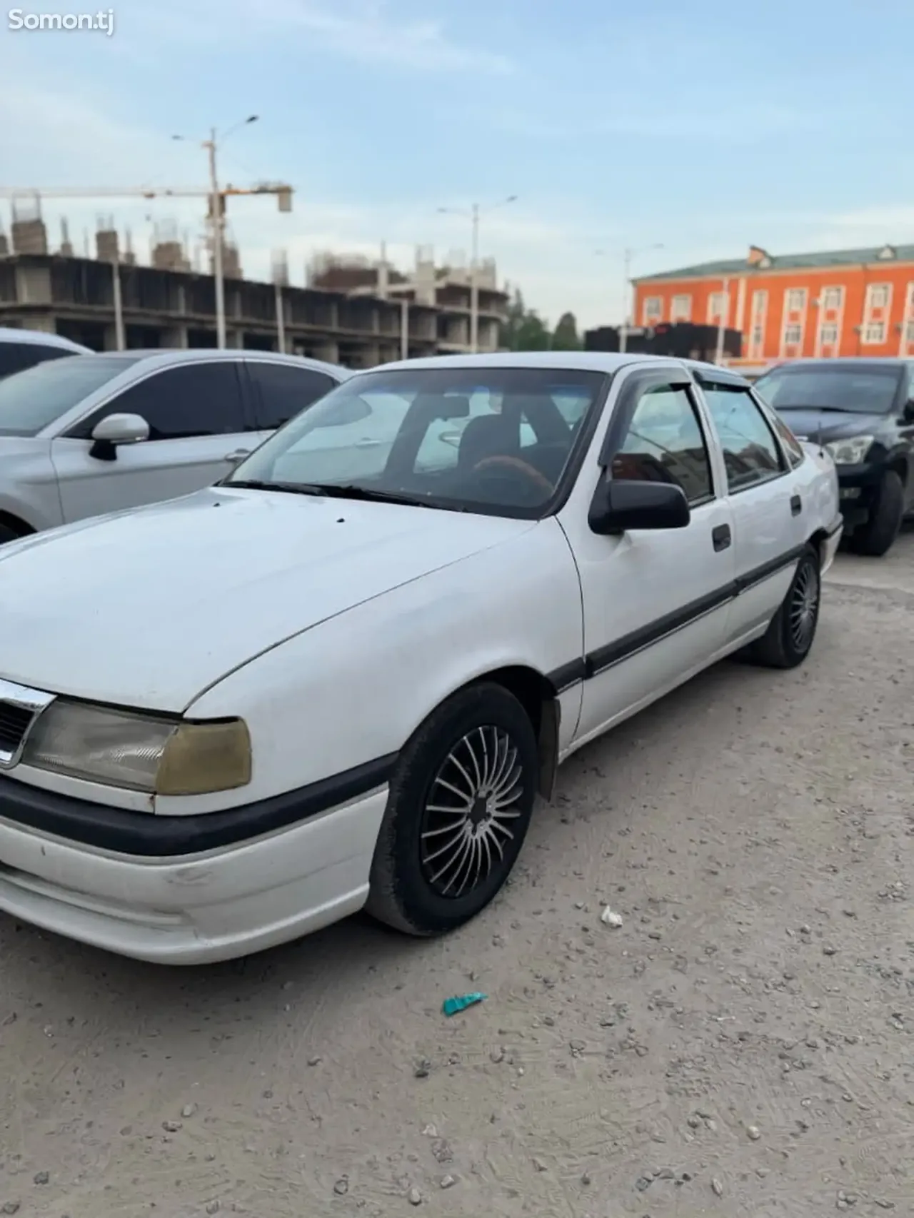 Opel Vectra A 1995 · 1.8 MT