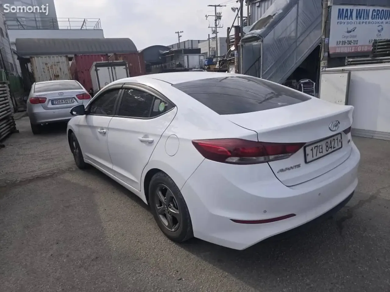 Hyundai Avante 2016 · 1.6 AT