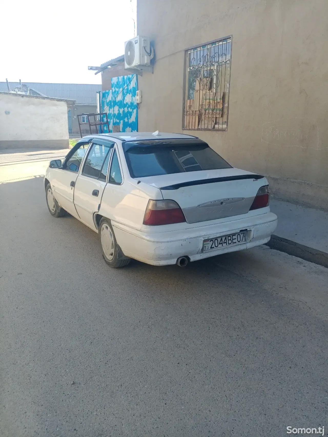 Daewoo Nexia 1994 · 1.6 MT
