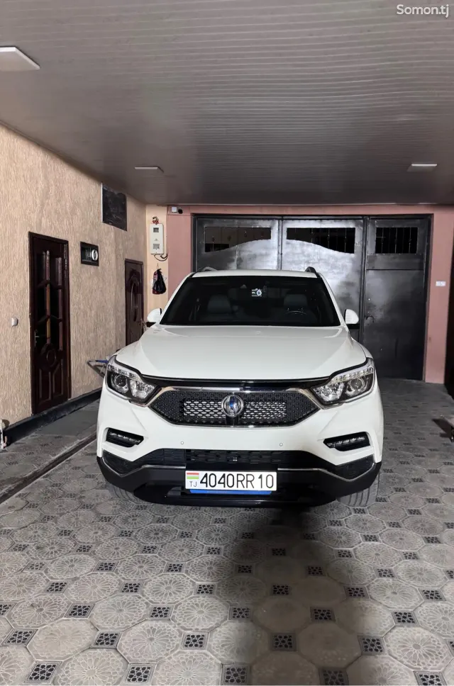 Ssang Yong Rexton 2018 · 2.2 AT