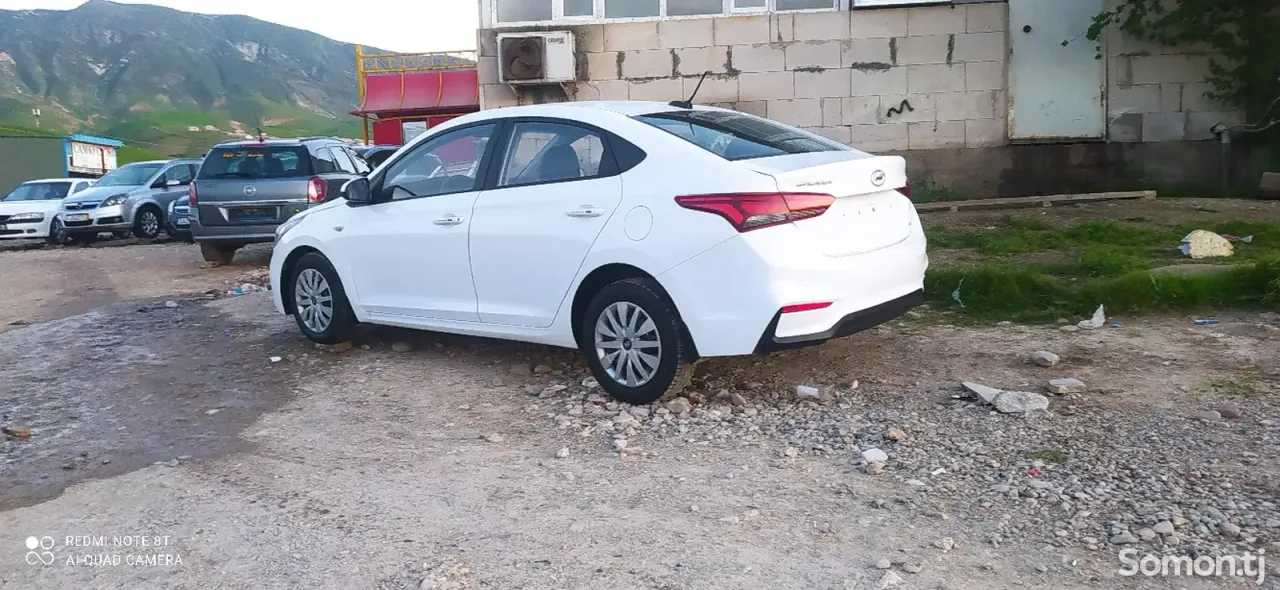Hyundai Solaris 2018 · 1.6 AT