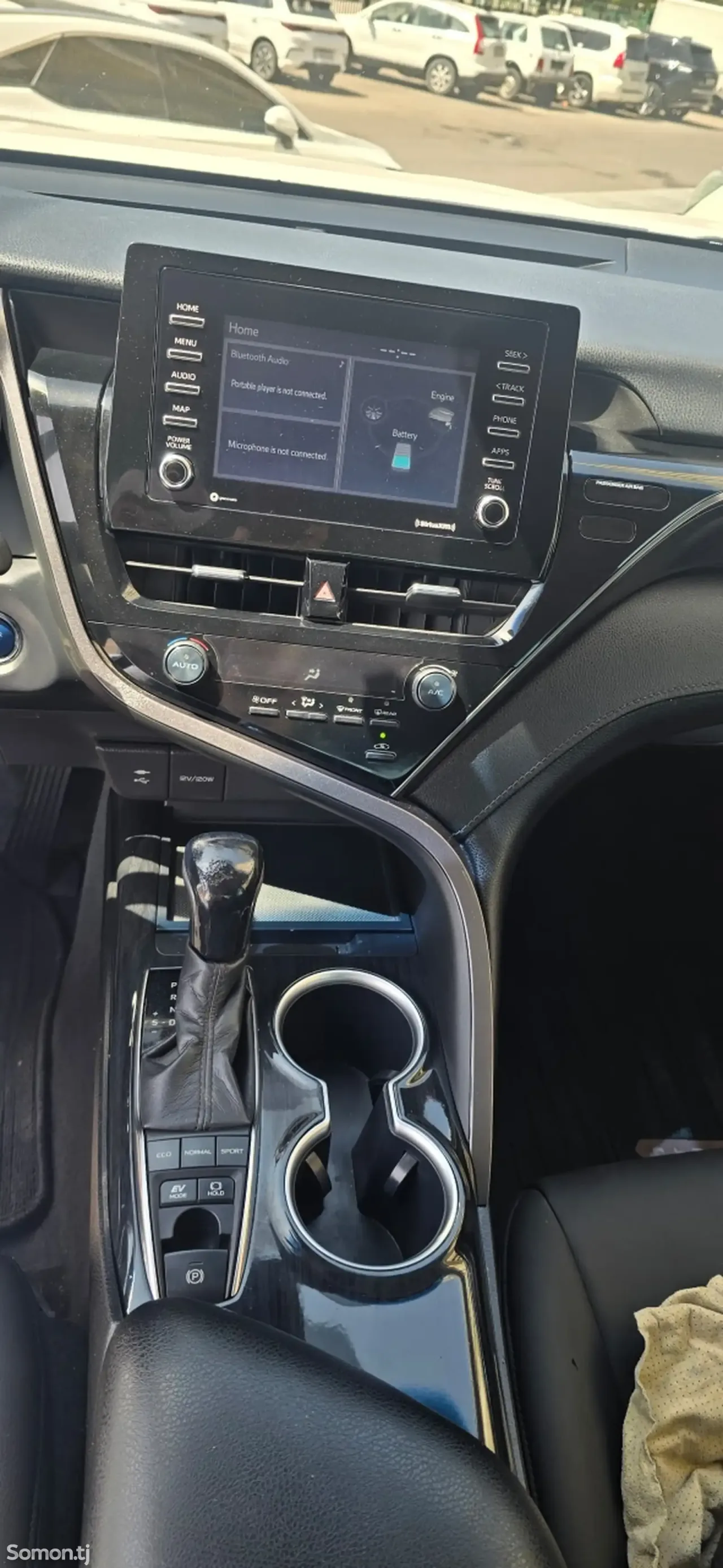 Toyota Camry 2018 · 2.5 AT