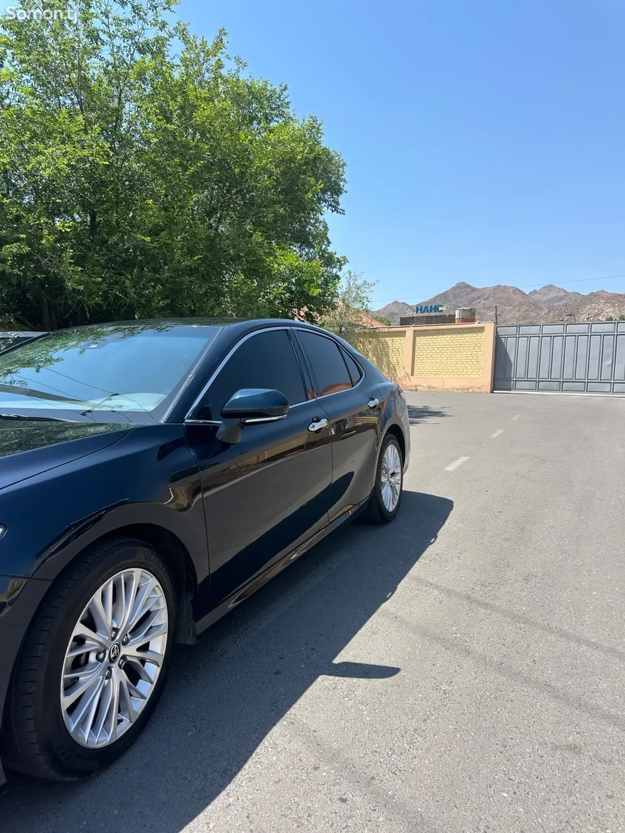 Toyota Camry 2018 · 3.5 AT