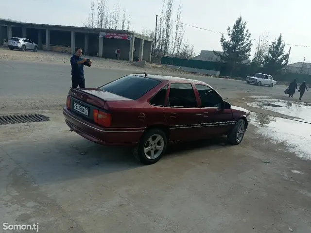 Opel Vectra A 1994 · MT