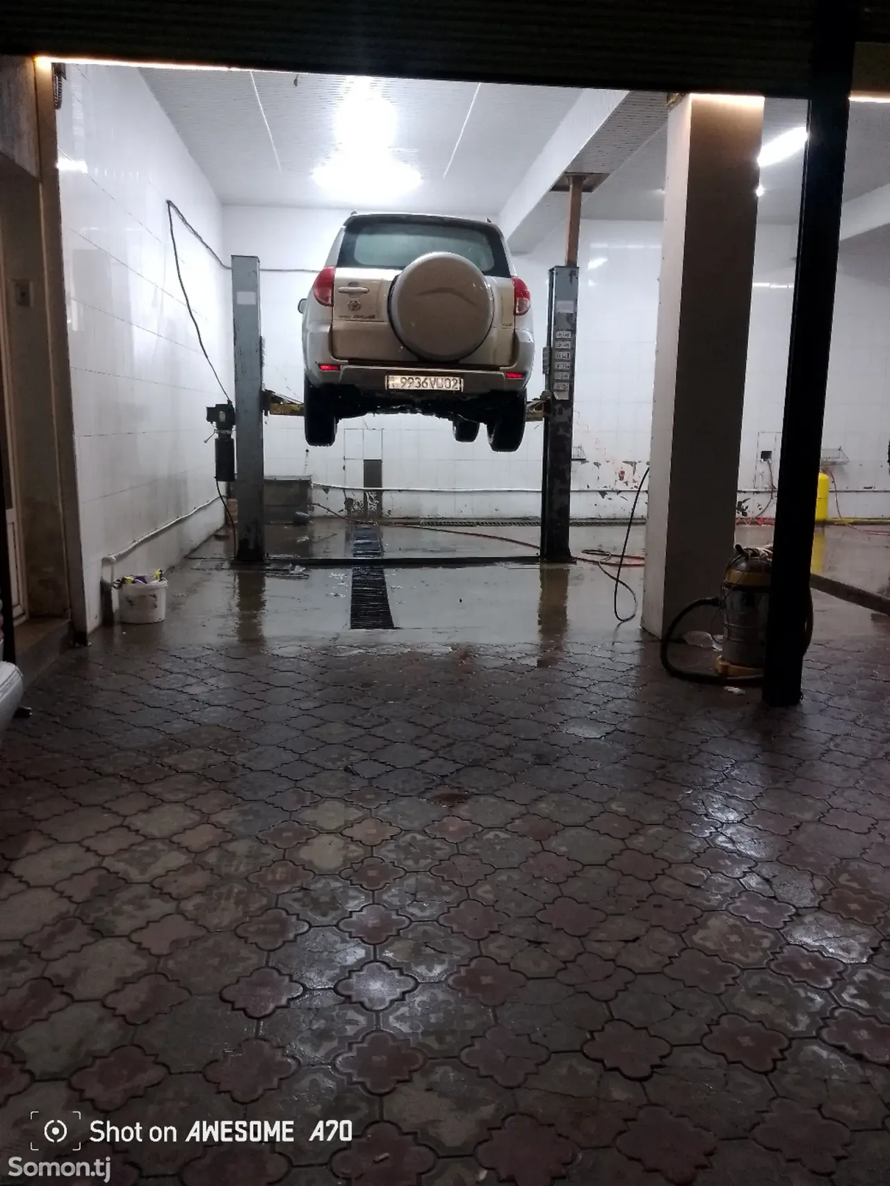 Toyota RAV 4 2006 · 2.4 AT