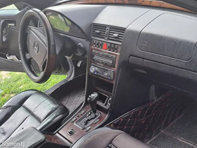 Mercedes-Benz C class 1998 · 2.8 AT