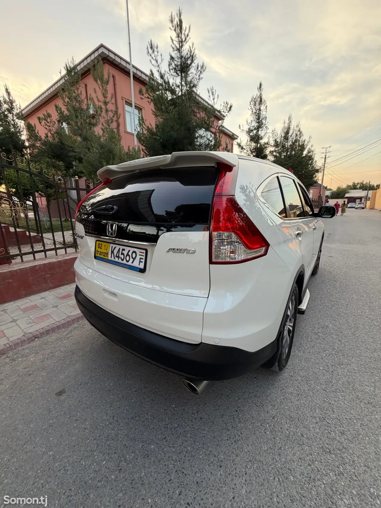 Honda CR-V 2013 · 2.4 AT