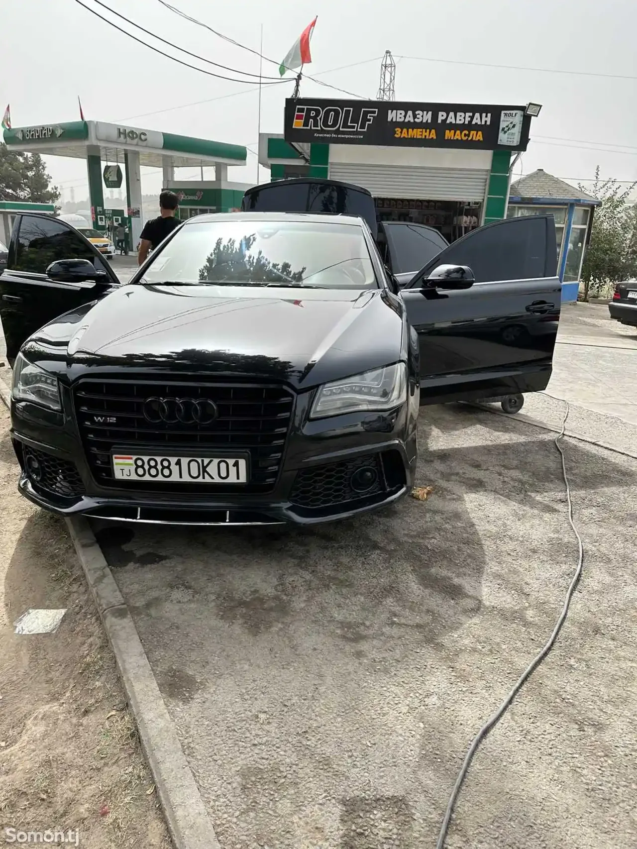 Audi A8 2013 · 3.0 AT
